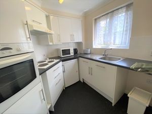 Photo 18- click for photo gallery